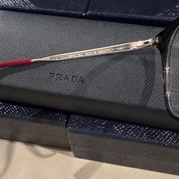 Prada eyeglasses - Picture 4 of 4
